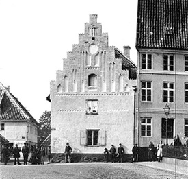 ystad under 1400talet